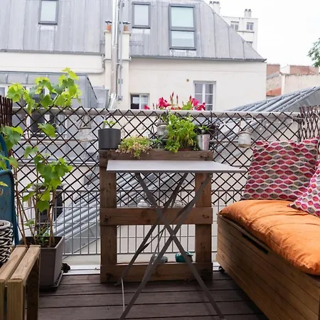 Cosy Apt With Balcony In The Heart Of Paris * パリ
